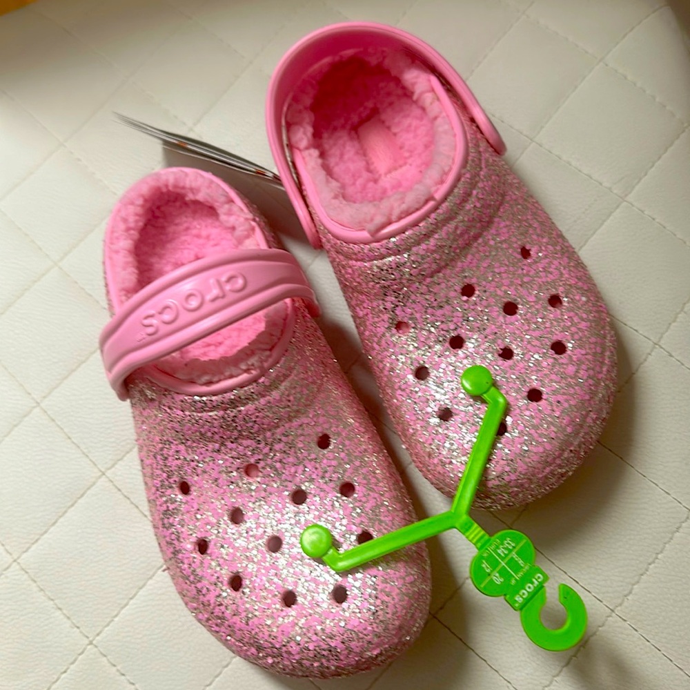Classic lined glitter clog croc size j2